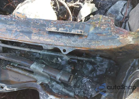 2010 Pontiac Vibe from USA, damaged, VIN 5Y2SP6E01AZ414725